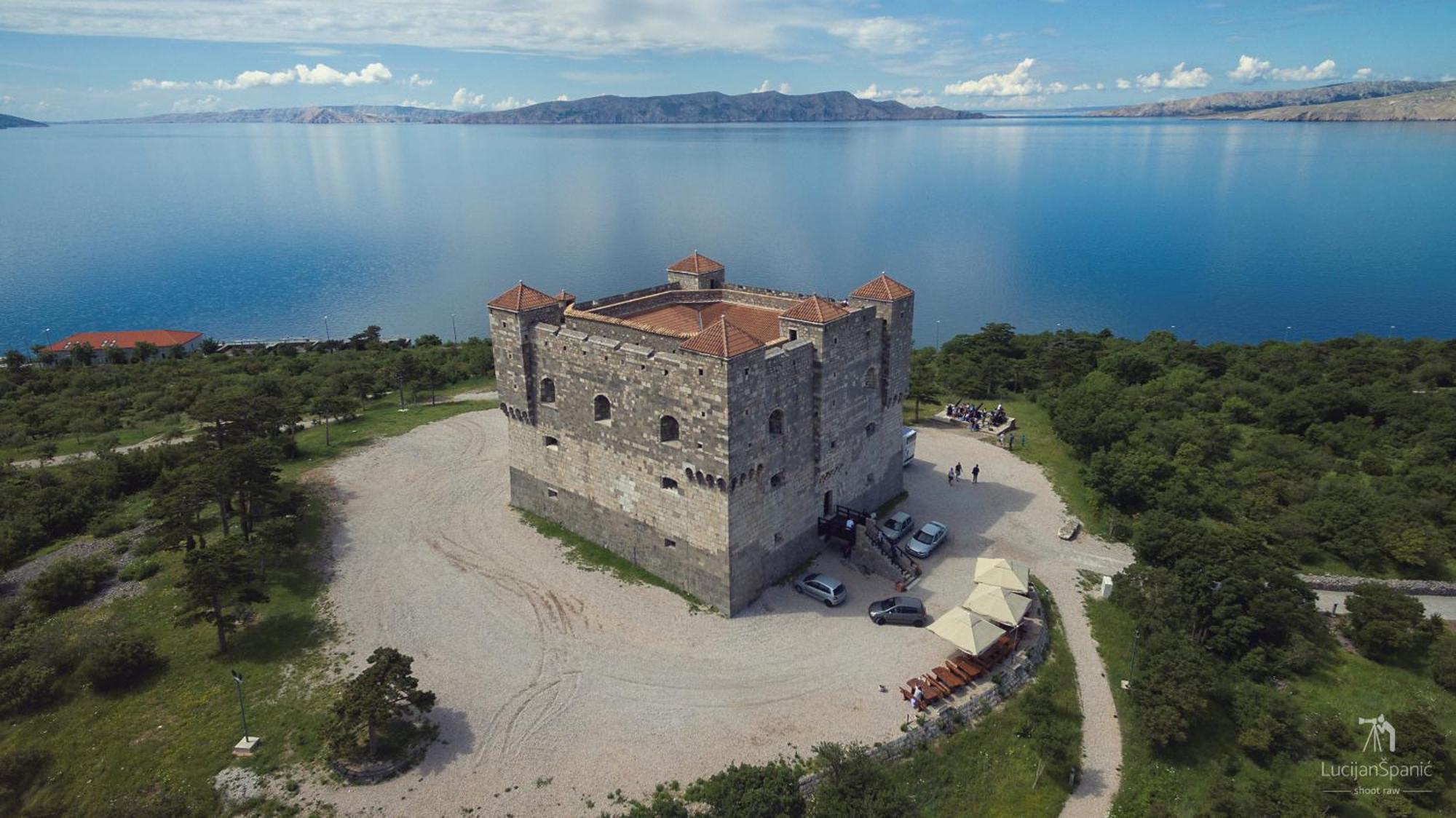 Apartment Ana Senj  Εξωτερικό φωτογραφία